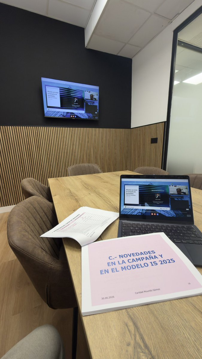 JuanAlbertoCB84's tweet photo. 📚📖 Hoy toca actualizar conocimientos sobre Impuesto sobre Sociedades con Wolters Kluwer.

Porque detrás de cada declaración, cada operación societaria y cada planificación fiscal, hay muchas horas de estudio y formación continua.
#cnm_asesores #asesoriaelche #fiscal #IS25 https://t.co/zNtOo5nCsy