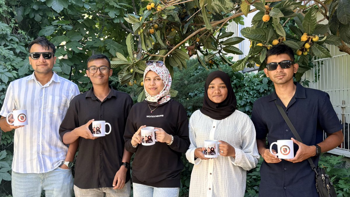 msatmvtr's tweet photo. We celebrated five graduates from the Turkish National Police Academy with a small token of appreciation and a feast. Special congratulations to our EXCO members, Vice President Aamyn and Event Coordinator Afrah. Wishing all our graduates every success in their next chapter!🎓🎊 https://t.co/ahm3LuyN5r