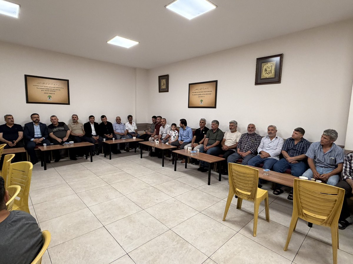 mehmetyilmazmy_'s tweet photo. Karacaahmet Mahalle Sakini  Hedle Özdemir’in Vefatından Dolayı Taziyesine Katılarak, Başsağlığı Diledik.

Merhumenin Mekanı Cennet Olsun.🤲

@RTErdogan
@abuyukgumus
@abdulhamitgul
@fmfedaioglu
@FatmaSahin https://t.co/tuvFey86fZ