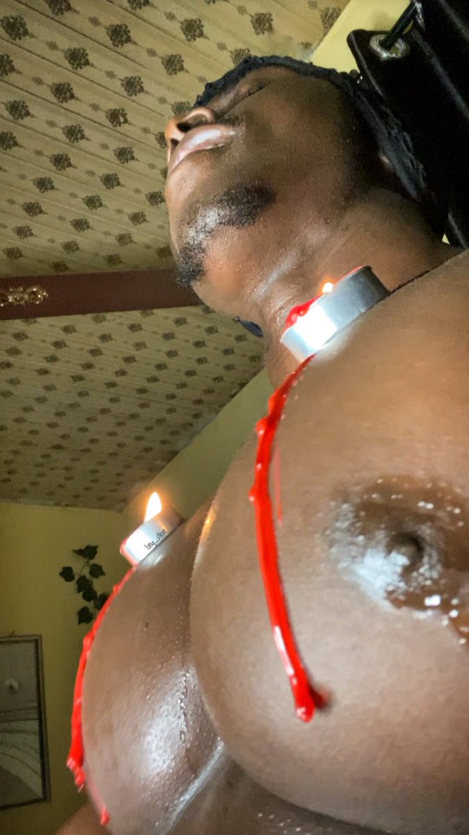 chistetony's tweet photo. Hey 😈 go check out my last post on just for fans https://t.co/XGC4yC1DAQ
.
.
Repost 🖤🔥 https://t.co/t1cl7mRxtK