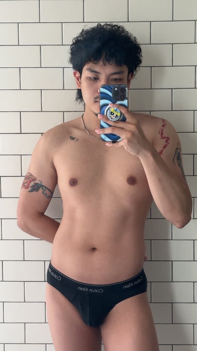 DannyDumbling's tweet photo. NYC Pride was fun 😌 https://t.co/r3RNOTIrdZ