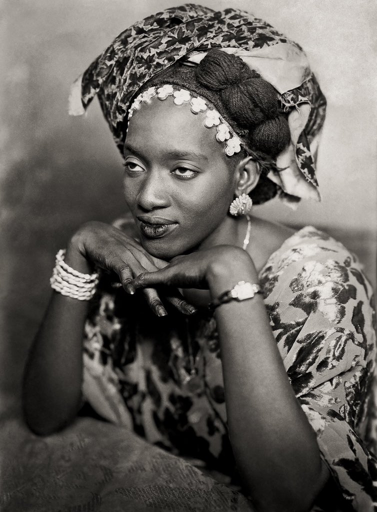 aseelswaid9's tweet photo. Dakar, Senegal. (1950–1970) https://t.co/ePJOhY7yIY