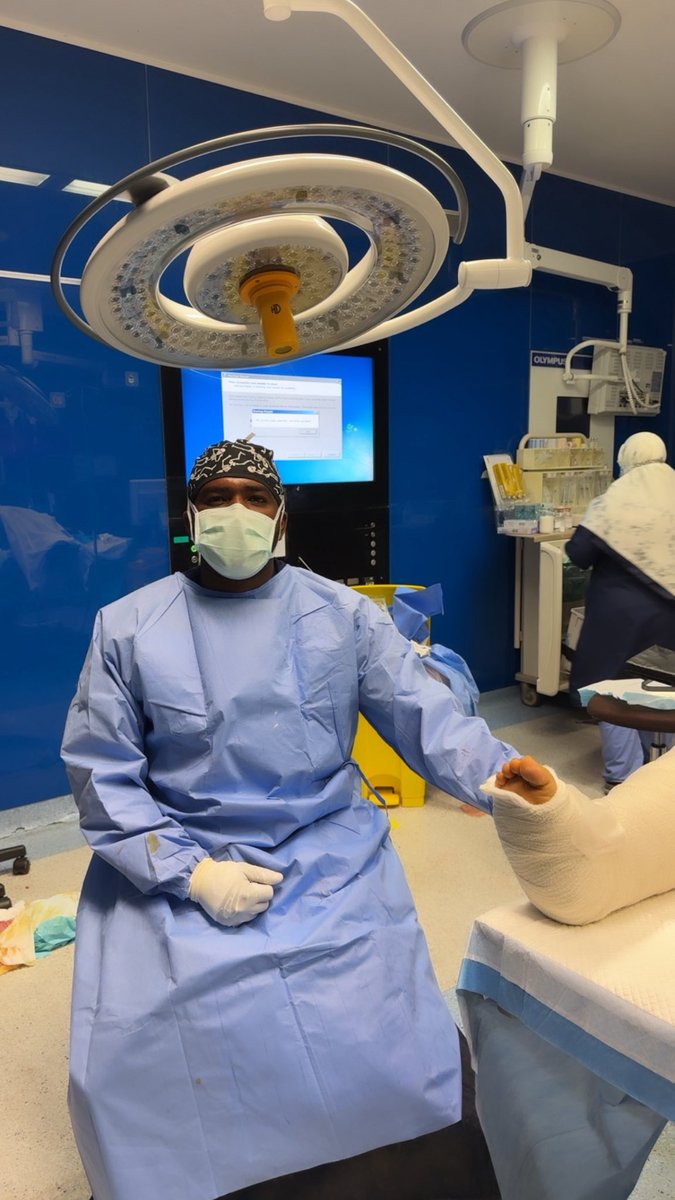 PTammar1's tweet photo. First time to scrub in an ortho OR ❤️‍🔥..
Day to remember https://t.co/Tqu1dqBFUq