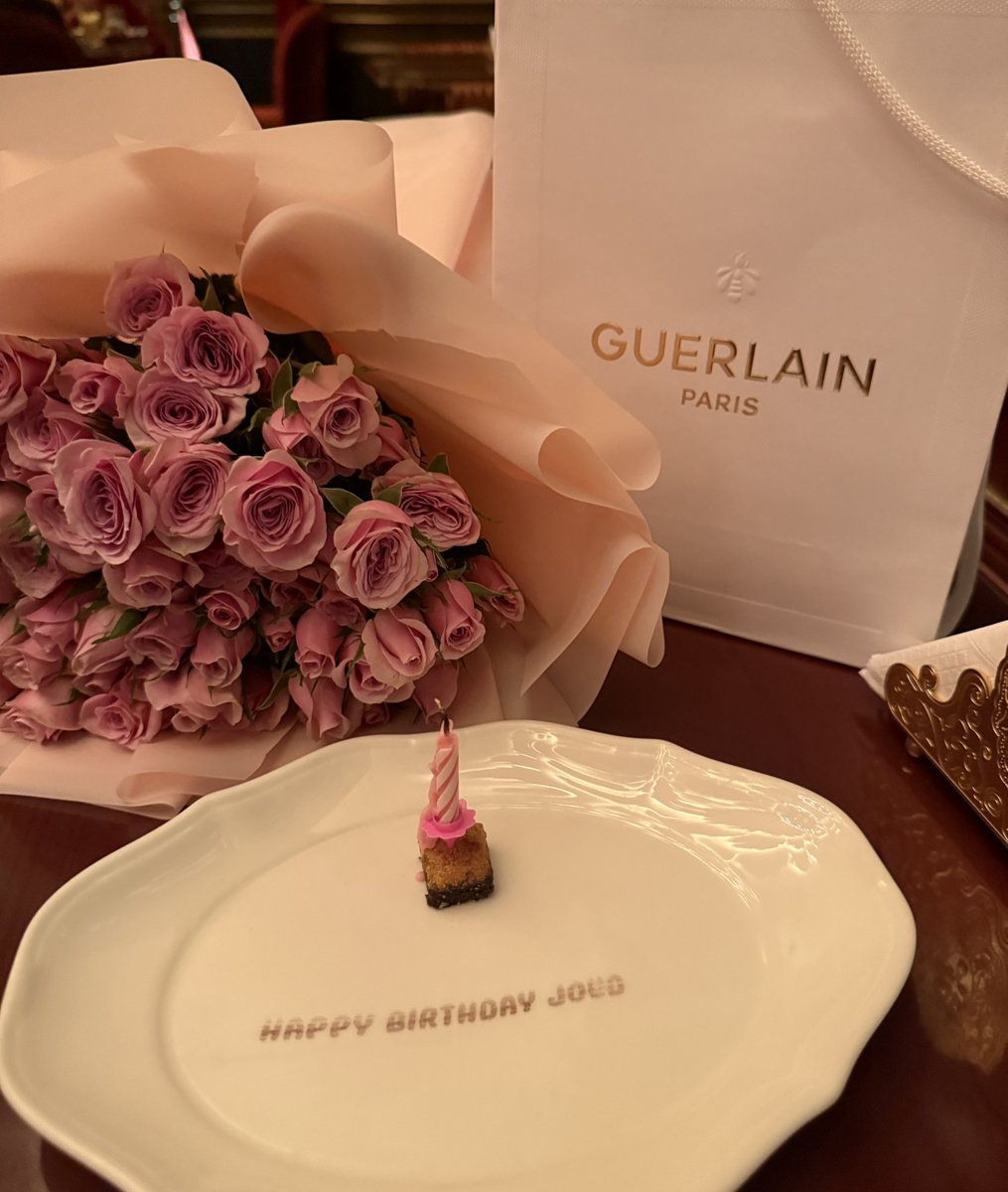 Joudkbk's tweet photo. Until next time, June 💐💝 https://t.co/q5JDCb56TM
