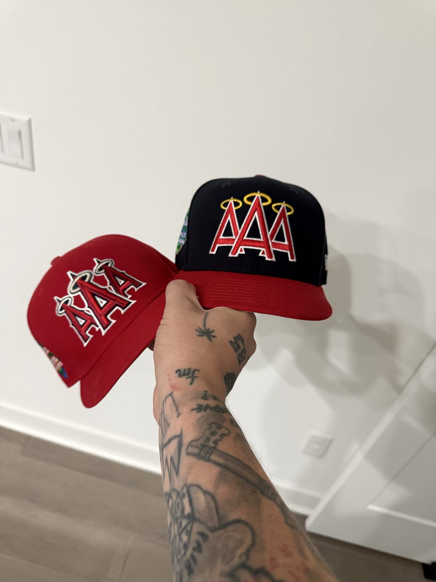 JohnGeiger_'s tweet photo. JG x MLB “Misplaced Series” 2.0 Releasing July at Fanatics Fest NYC. ✨✨The Full Collection Images Coming Soon https://t.co/LcE4ygeR5w