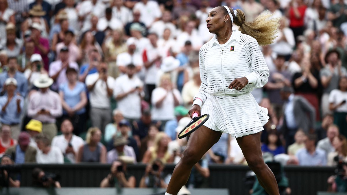 Serena warming up