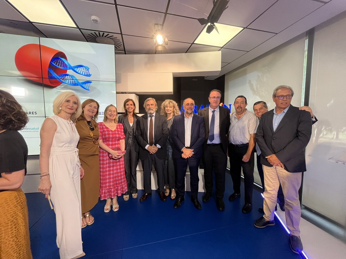 cesm_sindicatos's tweet photo. Responsables de @cesm_sindicatos durante la entrega de los premios #AtuSalud de @larazon_es
#NoticiasCESM #SindicatoMédico https://t.co/bfYHqeEl7w