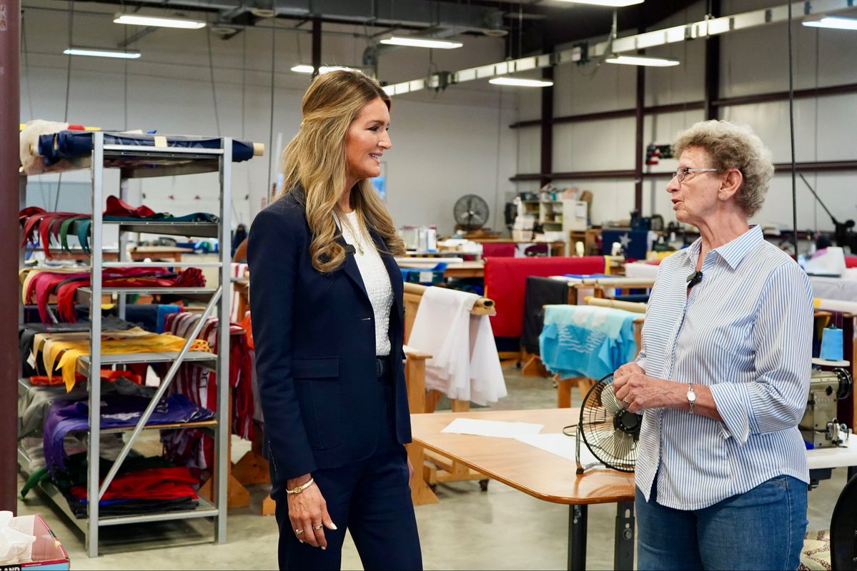 SBA_Kelly's tweet photo. As we prepare to celebrate America’s independence, I was thrilled to visit US Flag and Signal in Virginia – a small manufacturer that has been making 100% Made in America flags by hand for over 100 years. 

Local producers and their skilled workers have powered our nation for 250 years. Thanks to the Trump Administration, they will continue leading America to new heights!