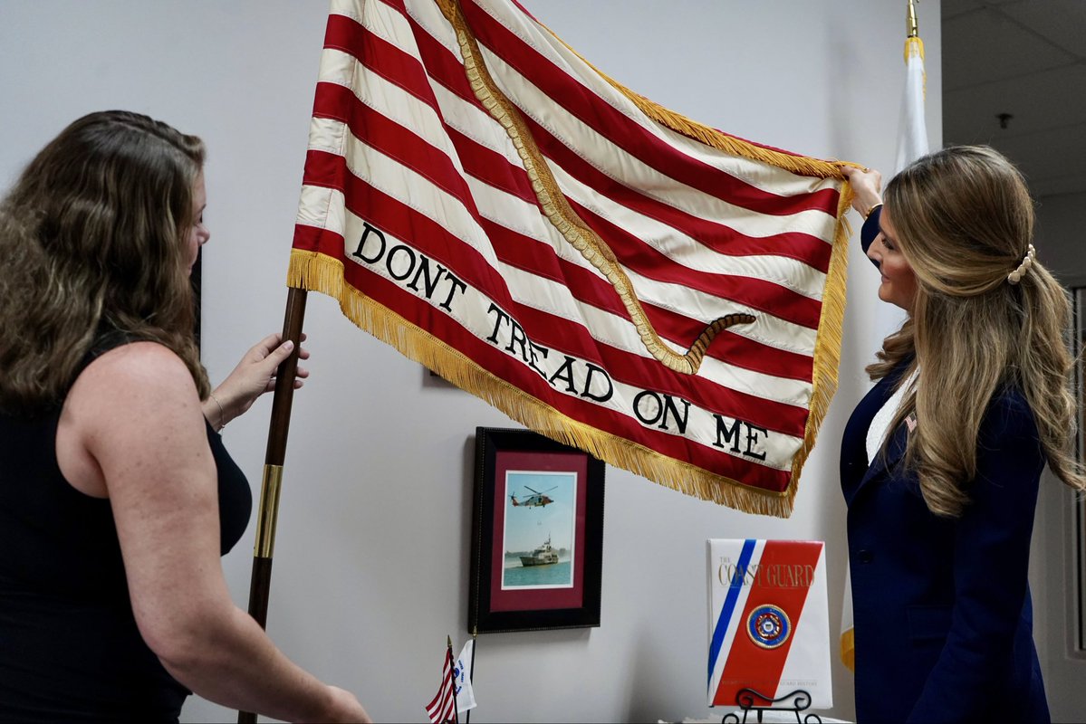 SBA_Kelly's tweet photo. As we prepare to celebrate America’s independence, I was thrilled to visit US Flag and Signal in Virginia – a small manufacturer that has been making 100% Made in America flags by hand for over 100 years. 

Local producers and their skilled workers have powered our nation for 250 years. Thanks to the Trump Administration, they will continue leading America to new heights!