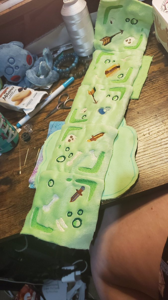TinyFiendPlush's tweet photo. Gelatinous Cube pt 1 https://t.co/Rrg6qU67Ay