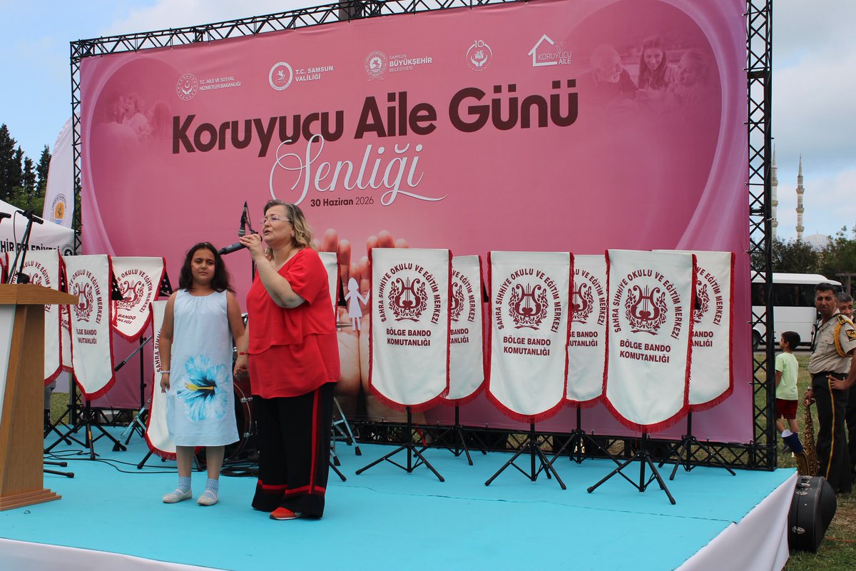 samsunash's tweet photo. 👨‍👩‍👧‍👦💙 Koruyucu Aile Günü'nü Büyük Bir Coşkuyla Kutladık

30 Haziran Koruyucu Aile Günü kapsamında, Samsun Valiliğimiz himayelerinde ve  Samsun Büyükşehir Belediyesi iş birliğinde düzenlenen Koruyucu Aile Şenliği, çocuklarımız ve ailelerimizin yoğun katılımıyla gerçekleştirildi. https://t.co/OqwcFGkGbc