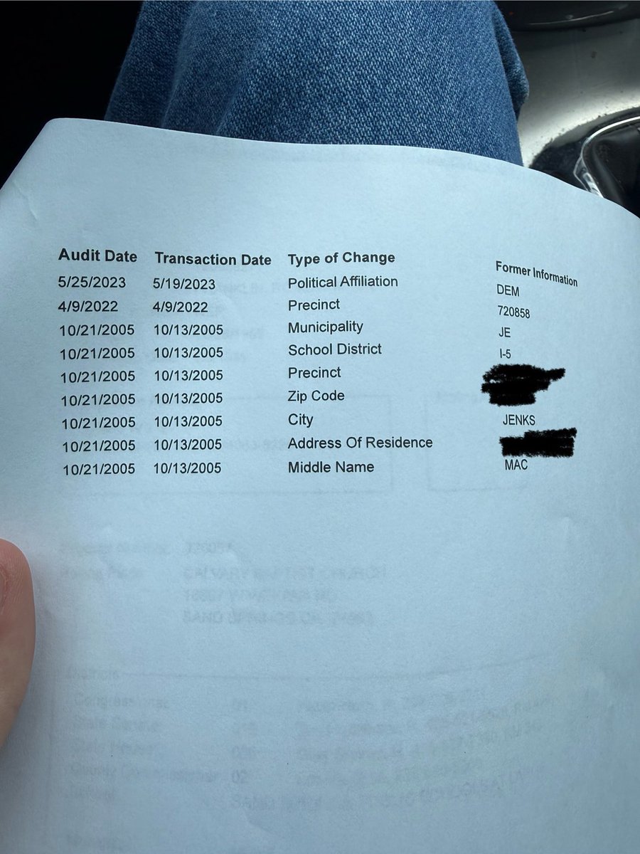 JoshuaW4145's tweet photo. 🚨EXCLUSIVE OK NEWS 🚨

Robert Franklin, Republican candidate for  OK Superintendent of Education, was a registered DEMOCRAT up until May 2023.

Sources and voter roles confirmed the fact. 

Are we really going to elect a RINO, Oklahoma?

See below ⬇️ ⬇️⬇️ https://t.co/6idUrtvjo1