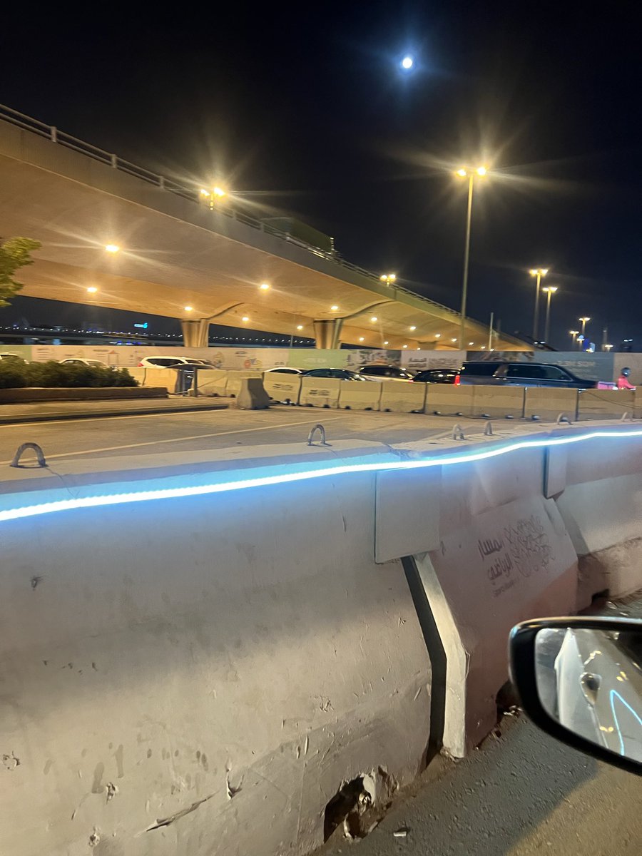 abdullah_0102's tweet photo. #المسار_الرياضي
#بلدية_الشمال
#أمانة_بلدية_الرياض 
@SportsBlvdSA 
@Amanatalriyadh 
#حي_العقيق
حسبنا الله وكفى 
ما التزموا بمدة المشروع ولا انجزوا شيء ونكدوا حياة الناس 

حسبنا الله على كل مدلس ومتقاعس ومطبل 
حياة الناس هالمنطقه تحولت الى مسألة انسانيه https://t.co/YVcSG8OI80