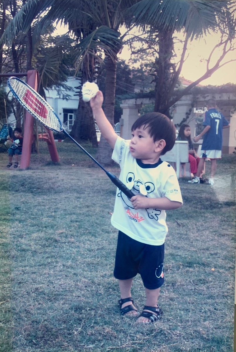 vyavault's tweet photo. wdym he’s turning 23 :(

#phuwintang https://t.co/NcJ7ePa7kE