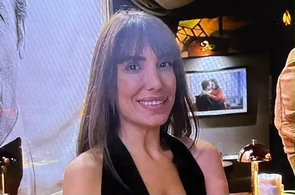 eminpazarci's tweet photo. İşte bunların peşinde koşup, aklamaya çalışıyorlar...
Bugün davada tanıklar konuştu: Yerler 5 yıldızlı oteller. Muhabbet tellalları "Gönül Mama" kod adlı biri. "Murat Ongundan ilişki için bin dolar aldım" diyen tanıklar var.
Ve daha neler, neler...
Bu değirmenin suyu nereden geliyor?
Onları savunmak için kendini helak eden çulsuzlar, önce bunları sorgulayın.