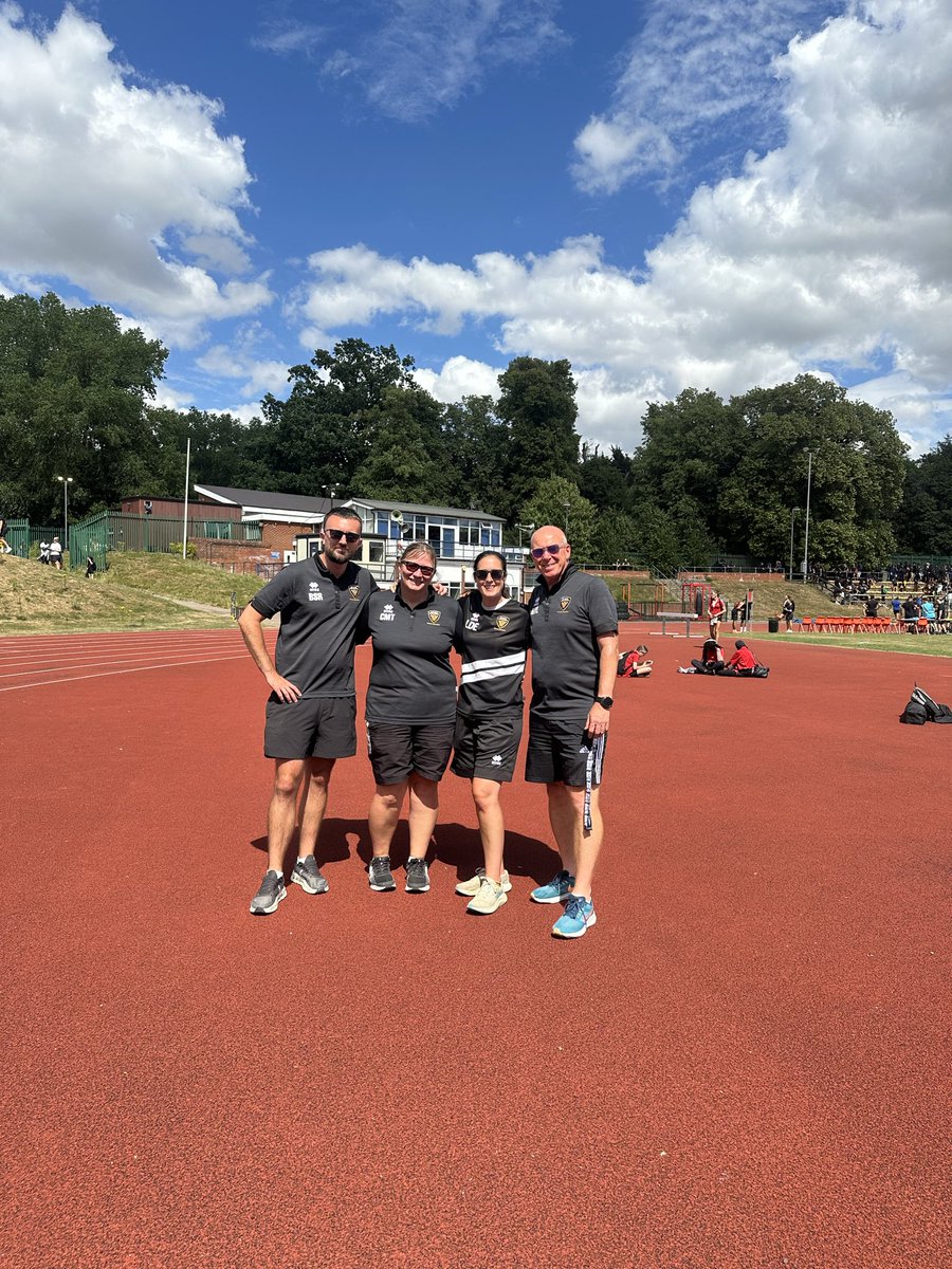 IcknieldPE's tweet photo. Great day at Town Sports today with lots of fantastic athletic performances from our students! #townsports #providingopportunities https://t.co/iAyRX1S8Nr