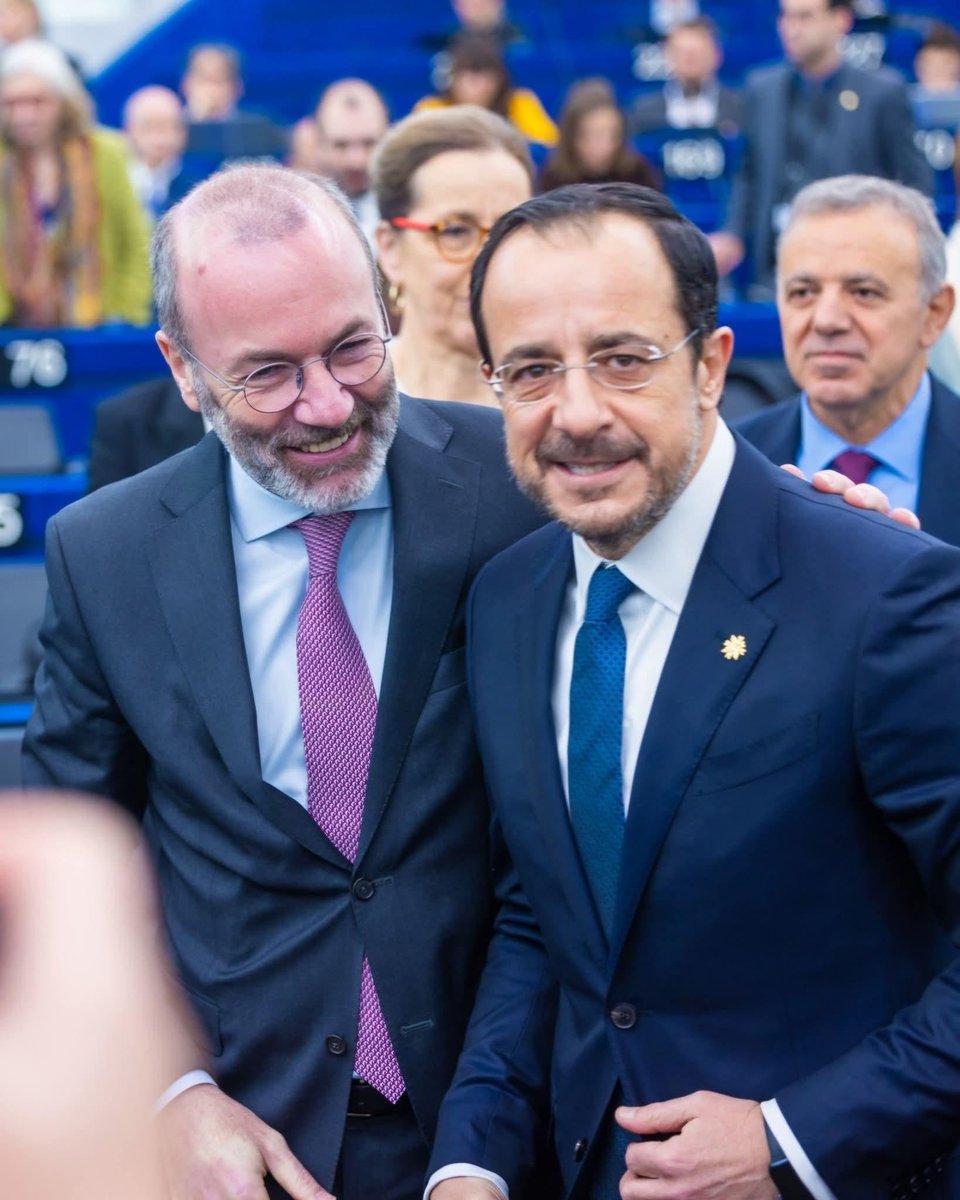 Manfred Weber tweet media
