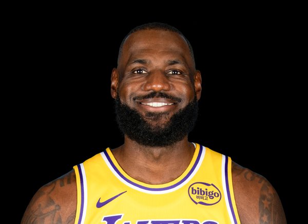 mrinternetbh's tweet photo. Drake's ex friend lebron James is leaving the lakers https://t.co/XQF823jASQ