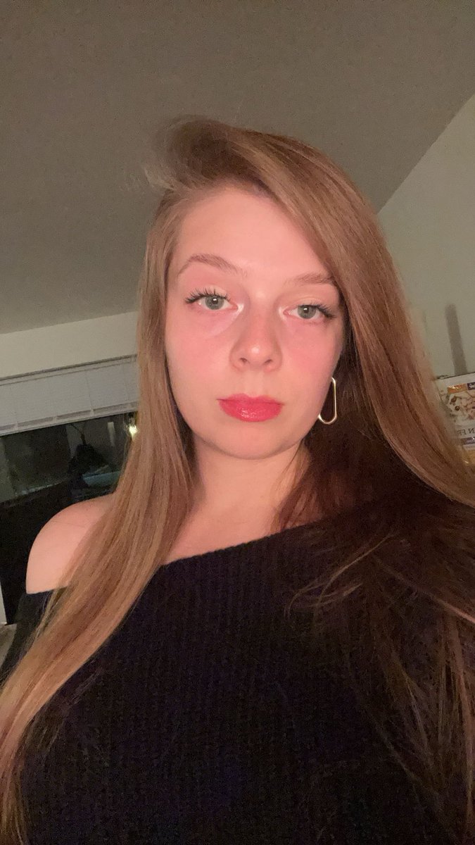 Lucy tweet media