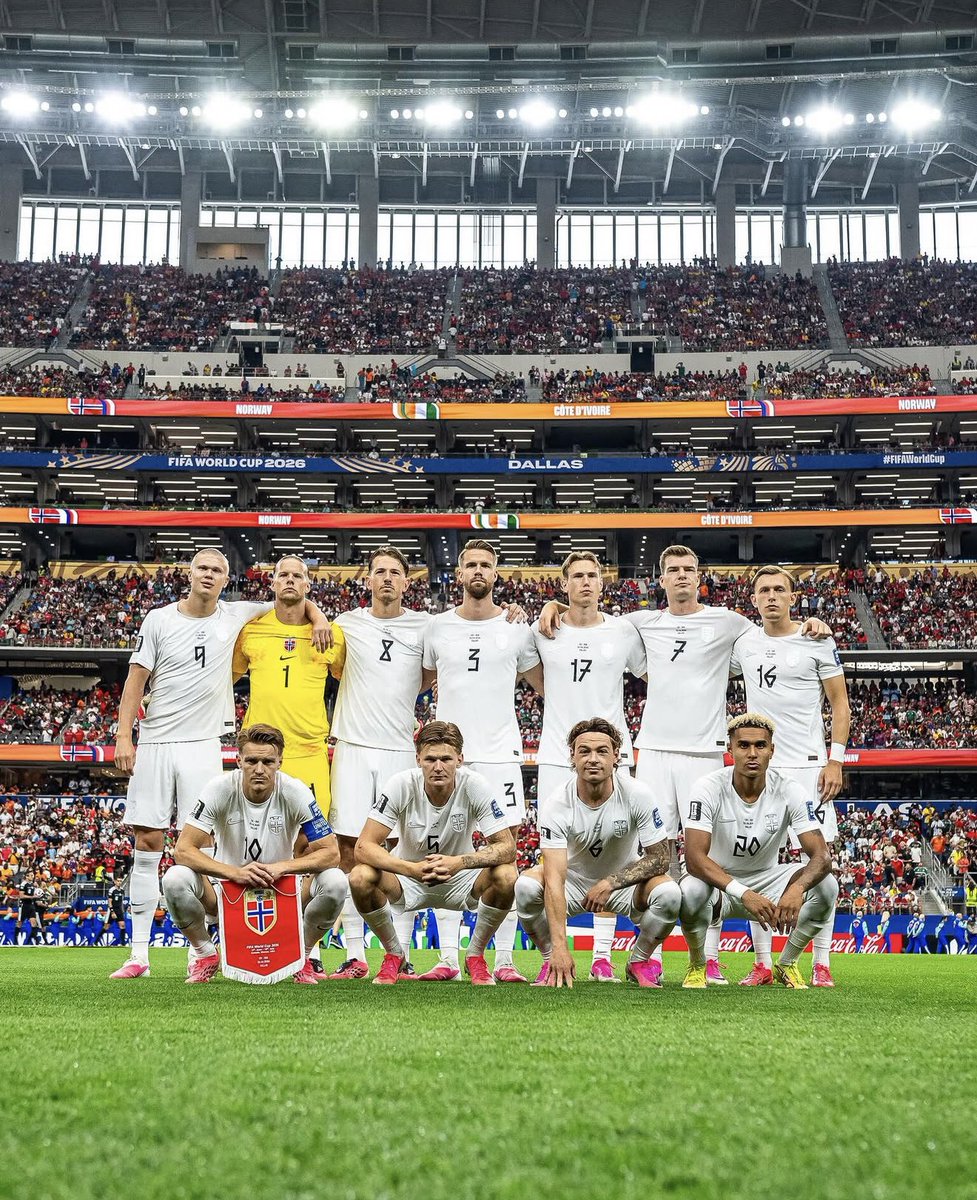futebol_info's tweet photo. 🚨 DEFINIDO: BRASIL x NORUEGA nas oitavas de final da Copa do Mundo!

📸 Rafael Ribeiro e Nelson Termé/CBF | Seleção Norueguesa https://t.co/ztDUc4ZvBz
