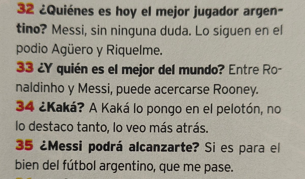 hernanpanessi's tweet photo. Diego Armando Maradona bancando tempranamente a Leo Messi: "Es el mejor del fútbol argentino y el mejor del mundo, junto con Ronaldinho", le decía a @diegoborinsky de El Gráfico. "Si es para el bien del fútbol argentino, que Messi me pase". Archivazo de diciembre de 2007. https://t.co/OQ8P8OhQAX