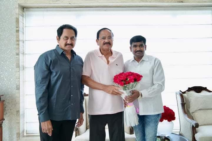 PrajadiaryMag tweet picture