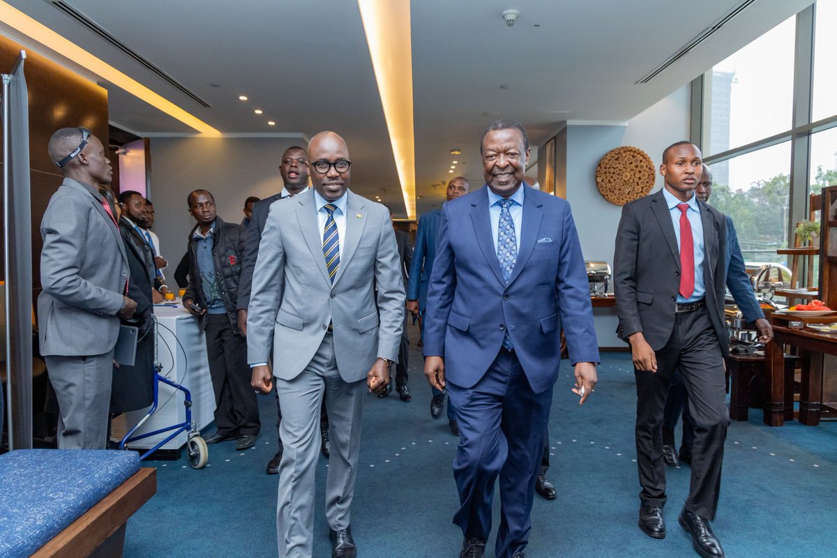 ForeignOfficeKE's tweet photo. 𝐌𝐢𝐧𝐢𝐬𝐭𝐫𝐲 𝐨𝐟 𝐅𝐨𝐫𝐞𝐢𝐠𝐧 𝐚𝐧𝐝 𝐃𝐢𝐚𝐬𝐩𝐨𝐫𝐚 𝐀𝐟𝐟𝐚𝐢𝐫𝐬 𝐄𝐧𝐠𝐚𝐠𝐞𝐬 𝐑𝐞𝐠𝐮𝐥𝐚𝐭𝐨𝐫𝐲 𝐈𝐧𝐬𝐭𝐢𝐭𝐮𝐭𝐢𝐨𝐧𝐬 𝐀𝐡𝐞𝐚𝐝 𝐨𝐟 𝐆𝐥𝐨𝐛𝐚𝐥 𝐓𝐫𝐮𝐬𝐭 𝐒𝐮𝐦𝐦𝐢𝐭 𝟐𝟎𝟐𝟔
The Ministry of Foreign and Diaspora Affairs convened Kenya’s regulatory institutions today as part of preparations for the Global Trust Summit 2026, which Kenya will host in Nairobi on 22–23 October.

Prime Cabinet Secretary H.E. Dr. Musalia Mudavadi said trust remains the foundation of strong institutions, resilient democracies and prosperous economies, urging regulatory agencies to uphold the highest standards of integrity, accountability and service delivery.

P.S Dr. Korir Sing’Oei noted that trust is increasingly shaping diplomacy, trade, investment and international cooperation, adding that the Summit provides Kenya with an opportunity to contribute to the global conversation on rebuilding public trust and strengthening governance.
Read the full story: https://t.co/3HETfaHNQG