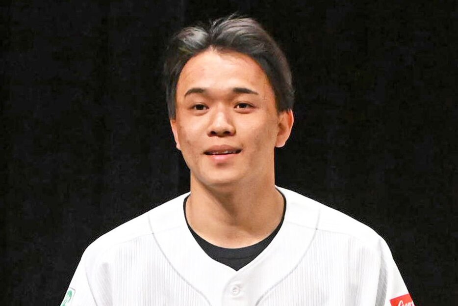 gnomotoke's tweet photo. 【ソフトバンク】昨秋ドラフト「最終116番目指名」 準硬式出身の右腕・北斗が支配下登録へ（東スポWEB）-Yahoo!ニュース https://t.co/0KqLoYHA1r

昨秋ドラフト会議で12球団最終指名を受けたソフトバンクの北斗投手（22）が支配下選手登録されることが6月30日、分かった。 https://t.co/fAhZzhjqU1