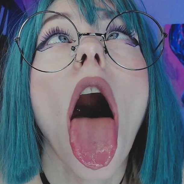 HypnoMadnes's tweet photo. It's normal to end up with this face after receiving a dose of the hypnotic virus, completely brainless, NO THOUGHTS 🧠❌ 

They're only good for quick sex, as a sex toy, furniture, or a servant. Brainless ahegao drones. 👅 Worshipping FINDOM 👾🐽 https://t.co/oSrokcVSJM