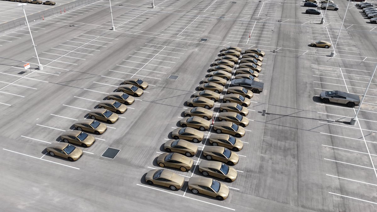 Cybercab fleet at Giga Texas