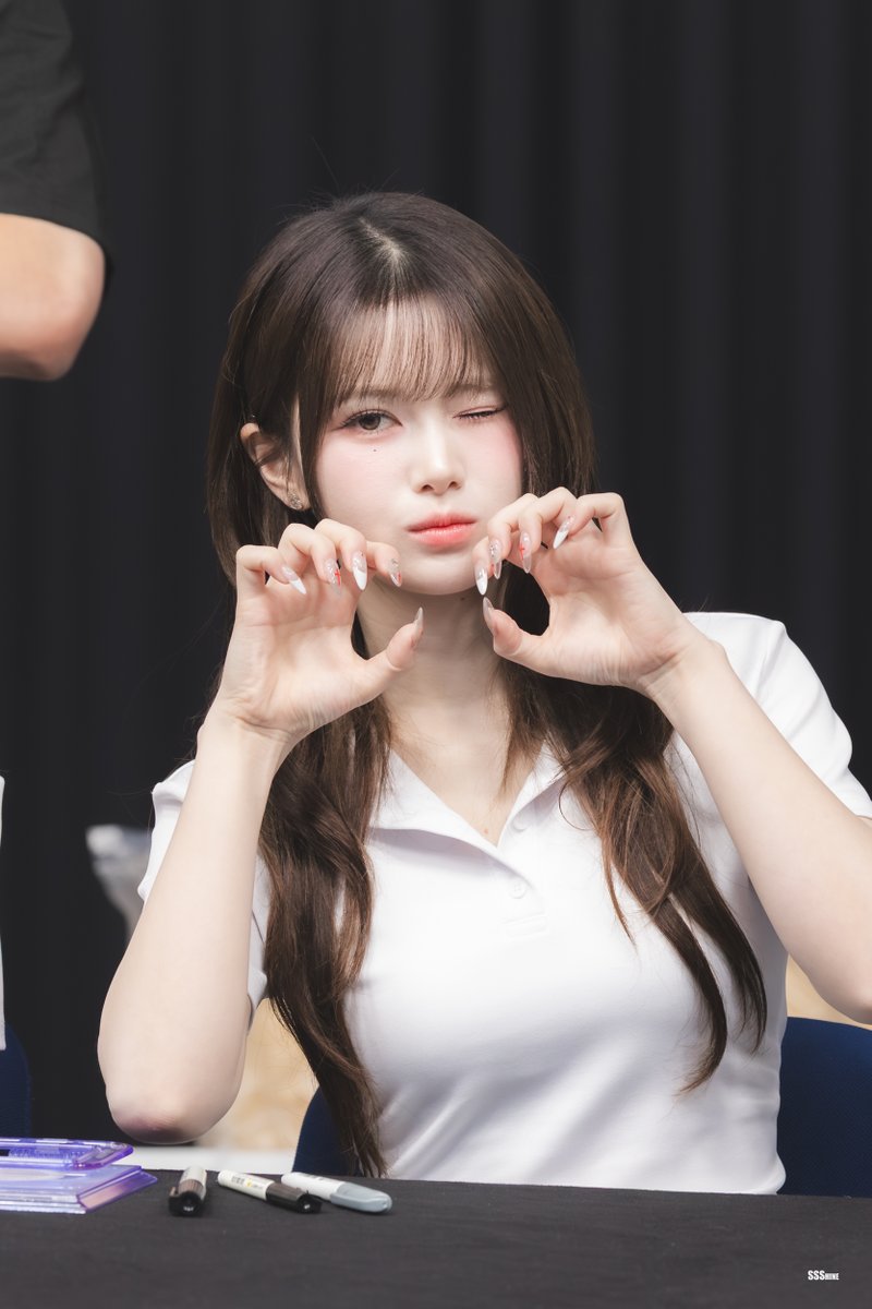 ssshine_triples's tweet photo. 260628    

#tripleS #트리플에스 #마유 
#Mayu #マユ #トリプルS https://t.co/zUQBOzV8bN