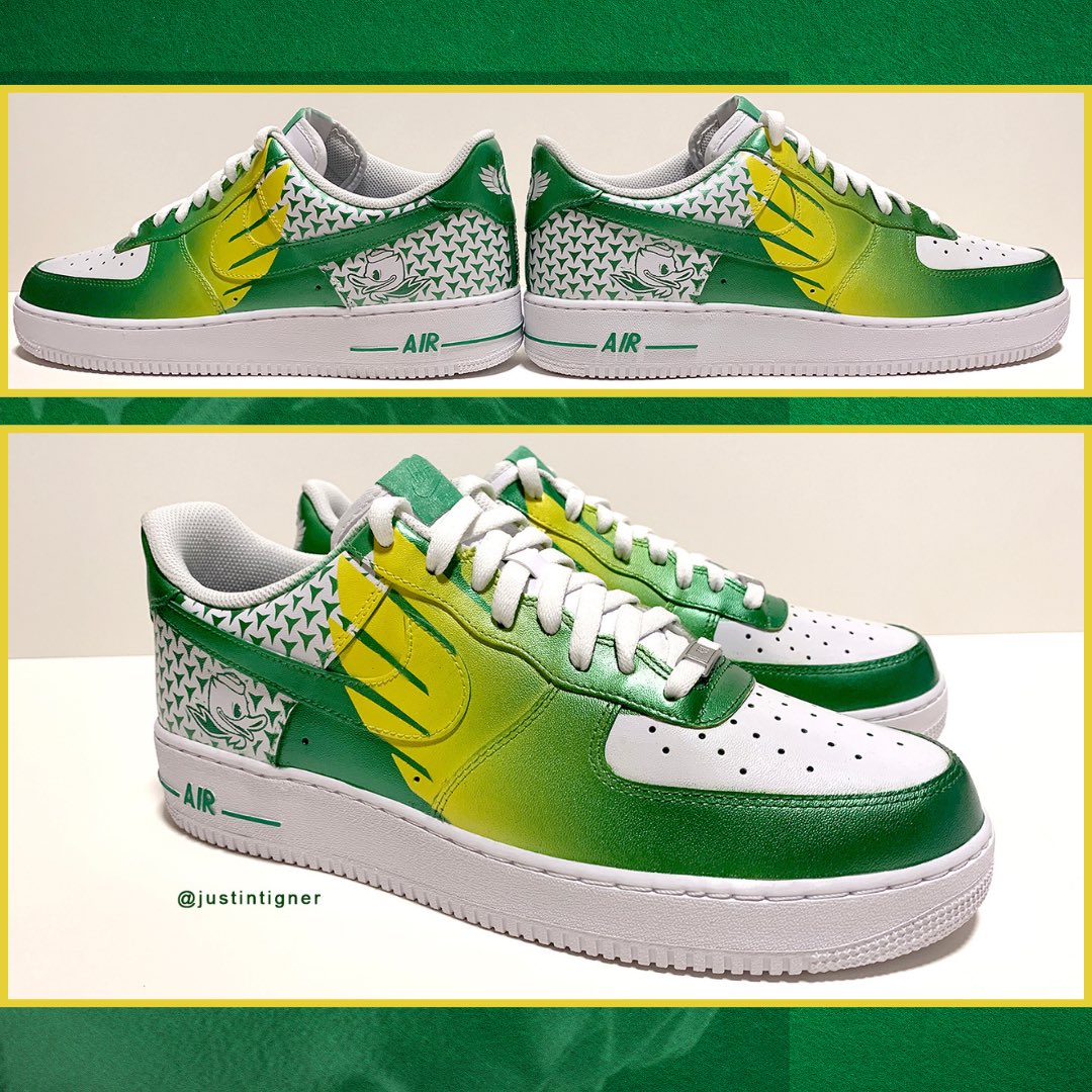 JustinTigner's tweet photo. Custom Oregon Football Air Force 1s based on the 2021 Oregon Football Uniforms. I used the shoulder designs and the helmet gradient wings as the main design elements.
👟Air Force 1 Low
🟢🟡Color Scheme
🦆🏈 2021 Uniforms
#customkicks #customshoes #customsneakers #goducks https://t.co/HViyuTAXTv