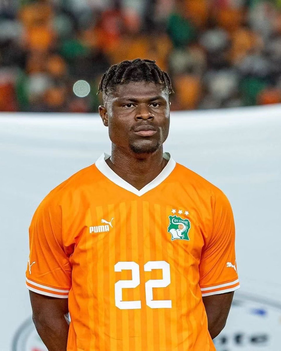 freshmag_off's tweet photo. Cette défense nous a tué. C’est AGBADOU et KOSSONOU qui nous ont tué. 

C’est la pire charnière de cette Équipe Nationale de Côte d’Ivoire 🇨🇮 💔 https://t.co/Y1mrshIDqe