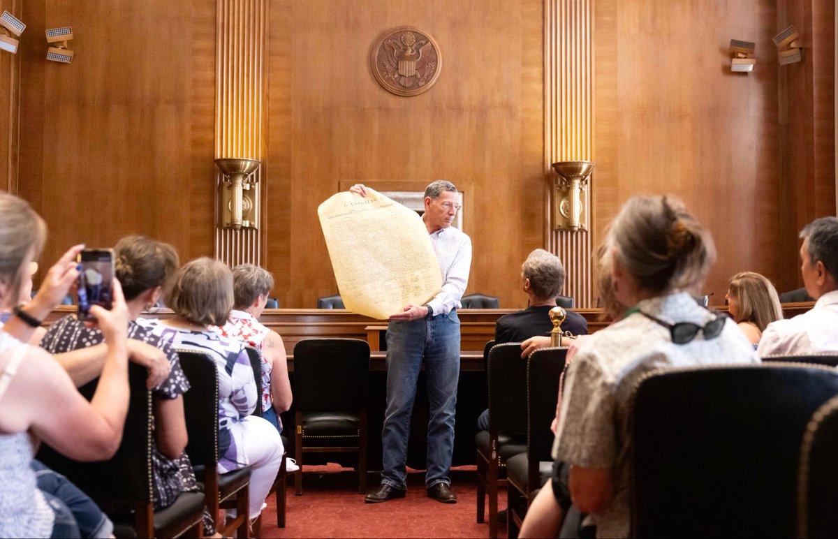 SenJohnBarrasso's tweet photo. It was a pleasure to welcome folks from Worland to Washington, D.C. last week. We had meaningful conversations about the preservation of liberty, the enduring ideals found in our Declaration of Independence, and the anticipation of celebrating the Fourth of July back home. https://t.co/A4VDkigmVg