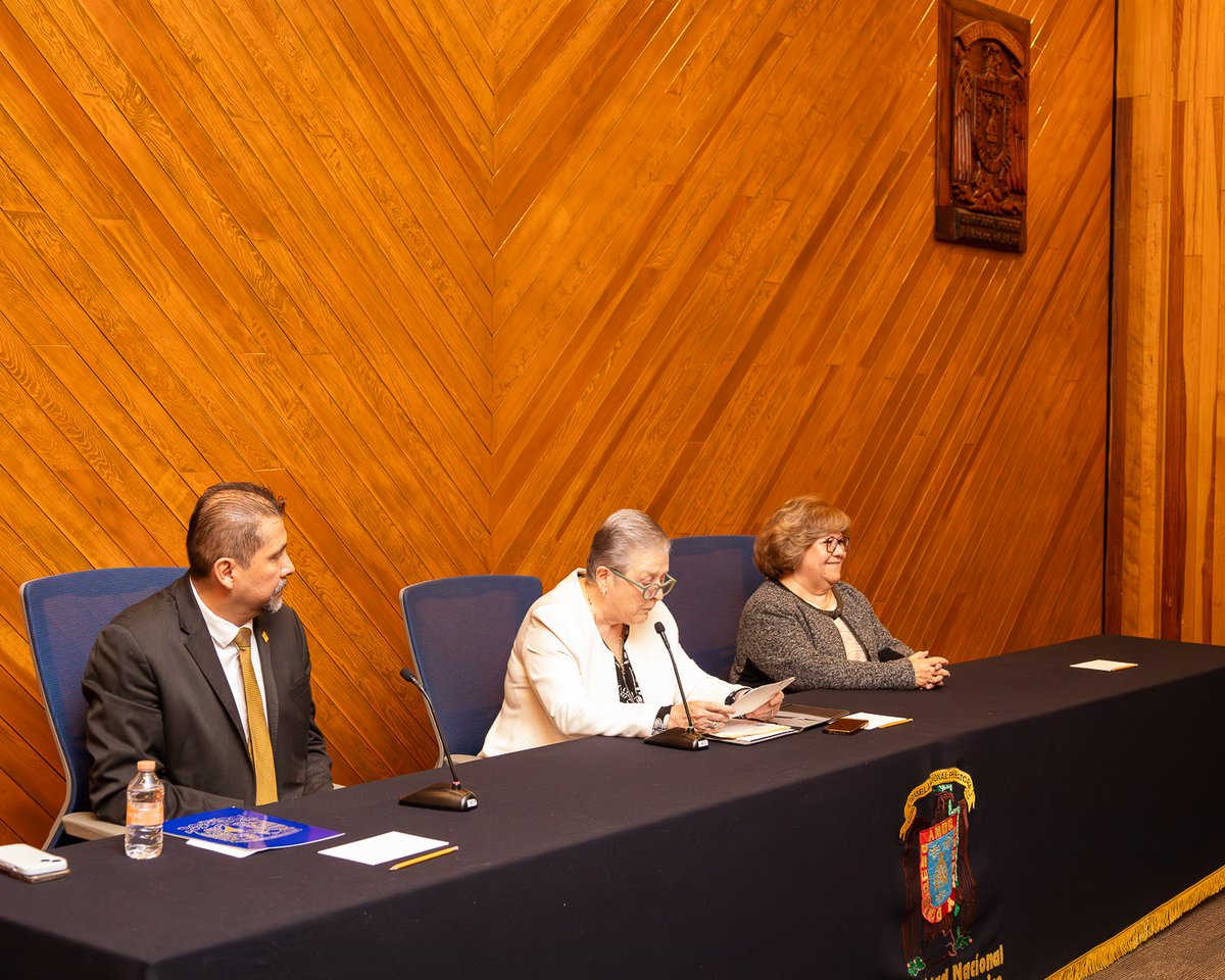 enp_unam's tweet photo. #Notiprepas
La H. Junta de Gobierno de la UNAM tuvo a bien designar al Dr. Raúl Rodríguez Díaz como Director General de la Escuela Nacional Preparatoria para el periodo 2026-2030. https://t.co/idXTBUQmhH