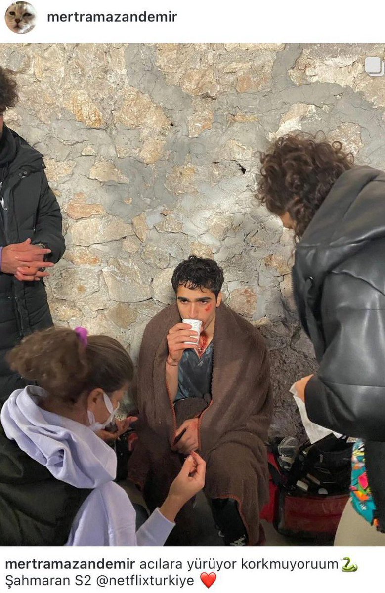 intikamdr's tweet photo. Justice for Baran &amp;Yusuf!✊🏻😭.. them pretending to cry bc he deleted a yç post YET he still left one of it there BUT he erased Metruk &amp;Deli completely &amp;you didn't complain at all!🙄 plus he had also deleted from Sahmaran but you didn't cry abt it either. His acc his rules🤷🏻‍♀️ https://t.co/mFTWrFXH1n