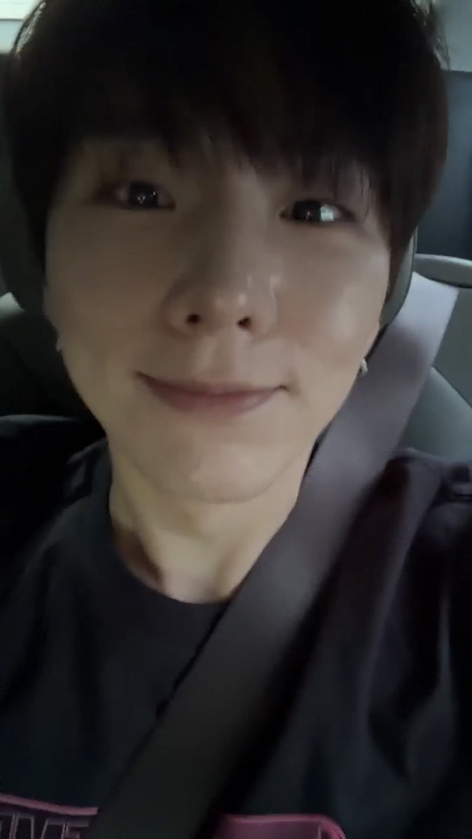 ykhfiles's tweet photo. 260630 #기현 #KIHYUN bbl 🩷 https://t.co/dguvkjYMNd