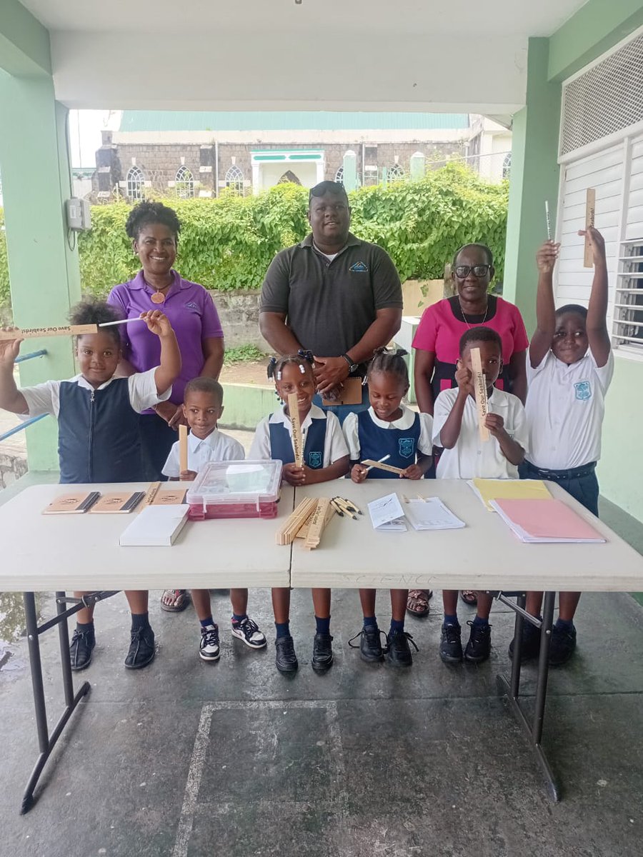 EPICislands's tweet photo. In Barrouallie and Questelles, our Grenadines team connected with 200+ students, teachers, fisherfolk, farmers, and community members through school visits, beach outreach, and environmental education across St. Vincent. 

#EPICIslands #SVG https://t.co/uN5WMix877