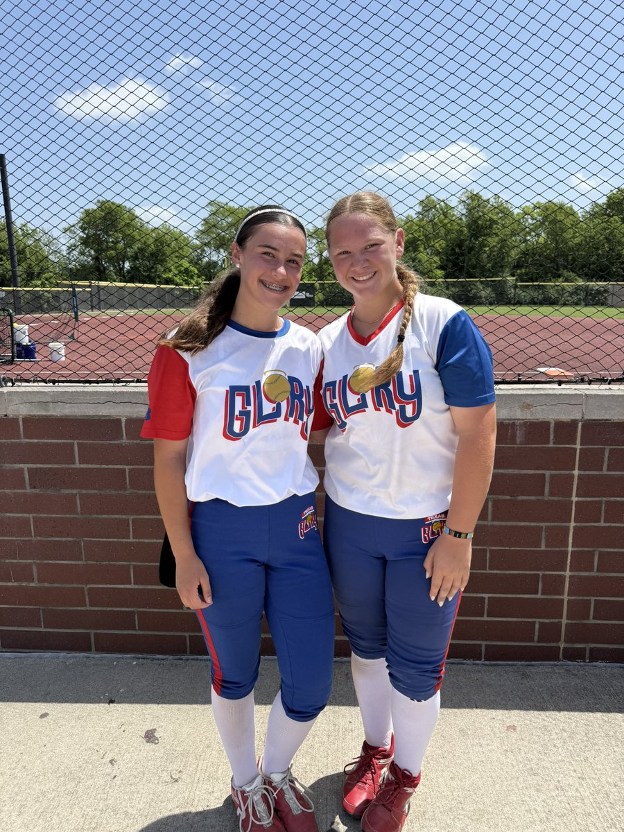 _13Rachel's tweet photo. Had a great time at the @d1fastpitch1 Firecracker pitching camp! Thank you to my catcher @CallieJ2029 and thank you to all the coaches that came! 
#classof2028 @txgloryin_2829 @rothrock03 @LineDsoftball @ExtraInningSB @SBRRetweets @UncommittedUTR @gatorjack72 @IHartFastpitch https://t.co/xSayk5ivA8