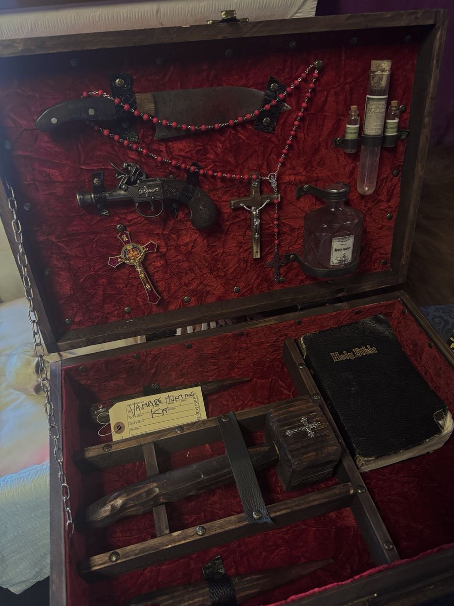 tragicboyrot's tweet photo. vampire hunting kits https://t.co/A6TQ9imPIK