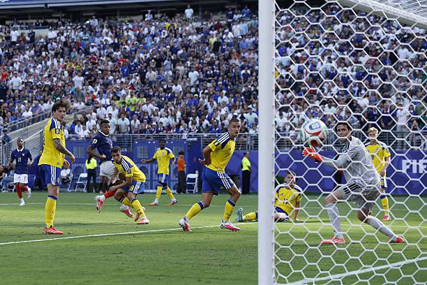 vkayzzo's tweet photo. La photo est folle 🤩🤩🤩

#FRASWE https://t.co/VPiU97rzVH