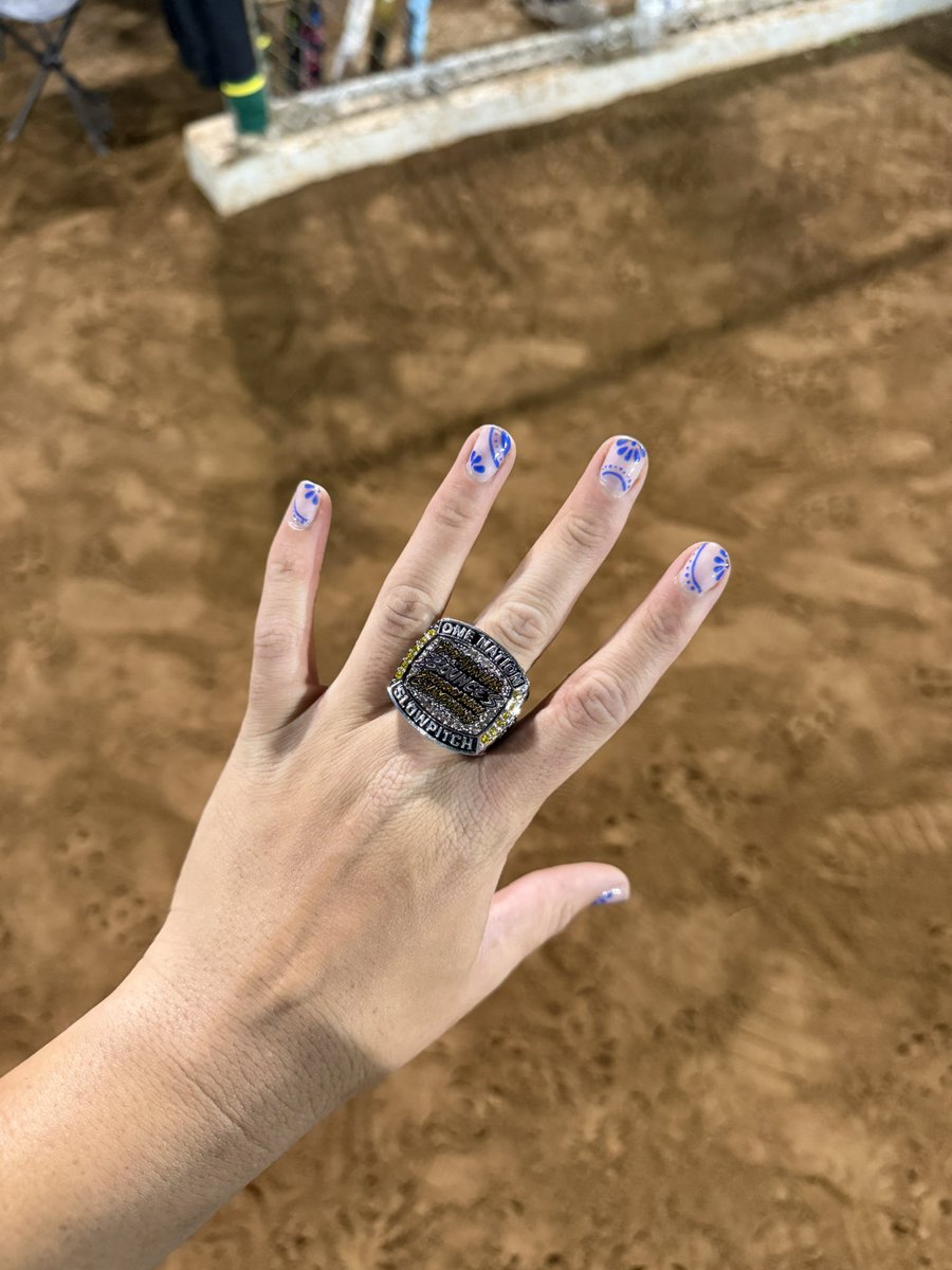 ImOn_Mcleod9's tweet photo. YKTV IN 7 🍦🍦💍💍 https://t.co/dNBMA08U4a