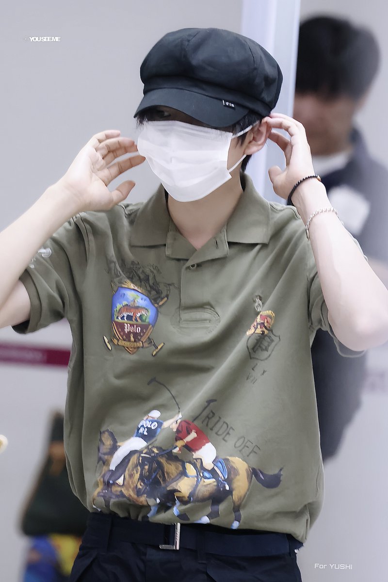 YOUSEEME405's tweet photo. 260701 GMP 흑발왓다 #유우시
#YUSHI #ユウシ #NCTWISH https://t.co/Hvu7QHKv5a