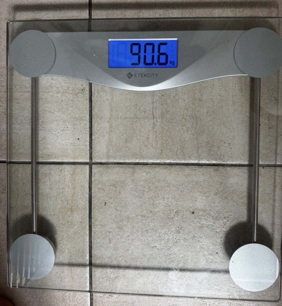 Barbell_737's tweet photo. Effort &amp; Consistency = unrivalled traits!

Haven’t been this light for a long while man 🥺 🙌🏽 

4kg to go &amp; then the slow size up recomp is on 😎💪🏽 https://t.co/TEPKeNUIz9