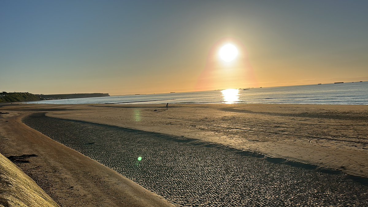 renevanarkel72's tweet photo. #goldbeach https://t.co/sKgOri3XjZ