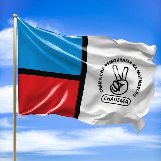 FeliusFesto's tweet photo. Kwa namna yeyote ile hatutaruhusu mtu yeyote either kwa maslahi yake binafsi au kwa kutumika awe chanzo cha migogoro na kuvuruga utulivu wa chama, utendaji kazi wa chama na program za chama kwa sasa. Mtu huyo tumkatae kuanzia tawini kwake, jimboni, mkoani na Kanda yake. https://t.co/DIkoHWlMHu