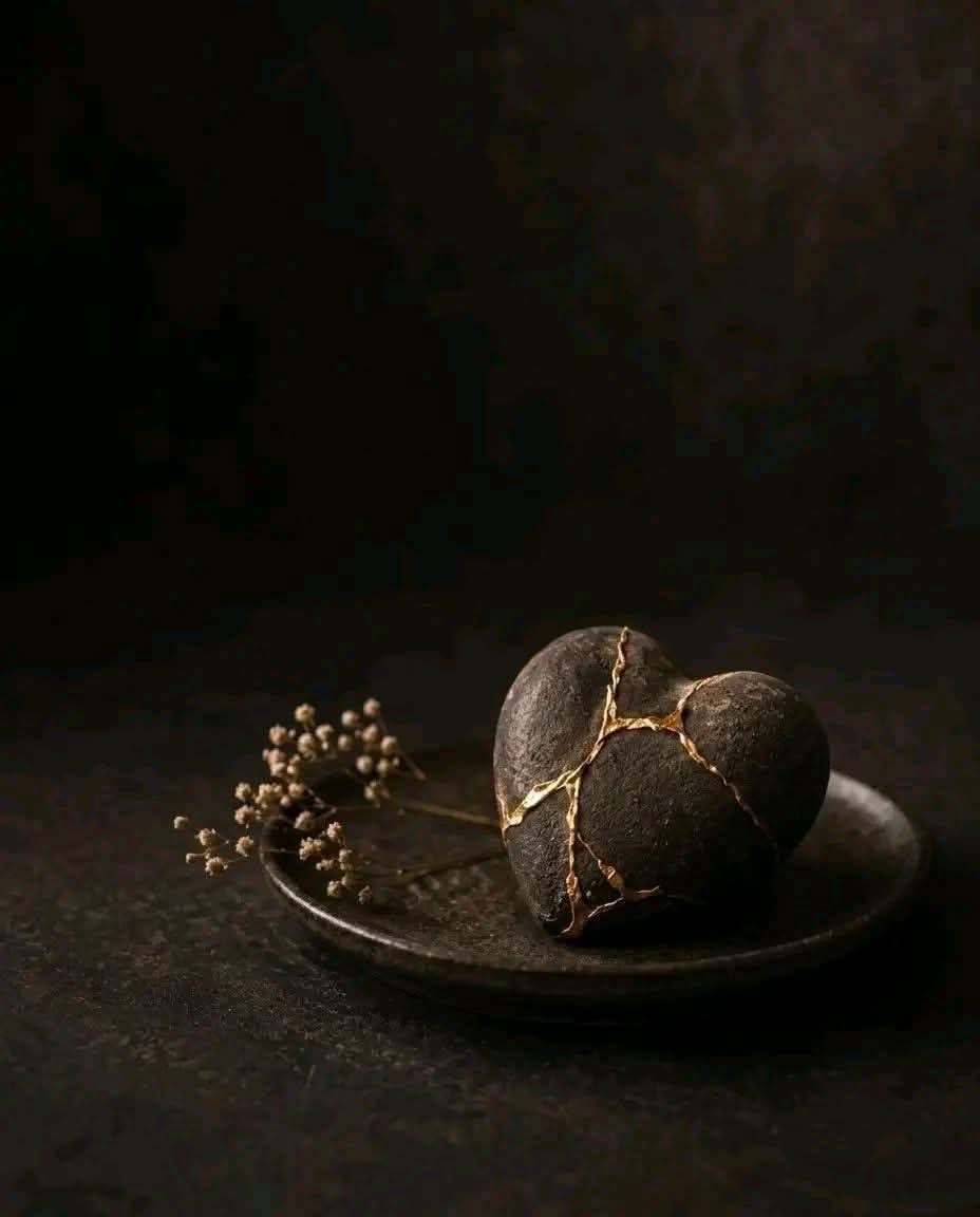 kaifi_339's tweet photo. بڑے دکھ درد  سے حاصل ہوئی ہے ' یہ پختہ مزاجی، 
دل اب نازک ضرور ہے مگر شیشہ نہیں رہا...!!
💔🫰 https://t.co/338OYGqT1f