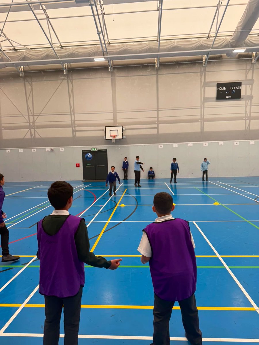 edenboyspreston's tweet photo. 👏 Our new Year 7s had a fantastic Transition Day full of energy, smiles and some brilliant dodgeball action in PE! 🤾♂️
Great to see friendships forming and confidence growing already. A warm Eden Boys' Preston welcome! #WeAreStar #TransitionDay #EBP https://t.co/q7ib3fmOJl