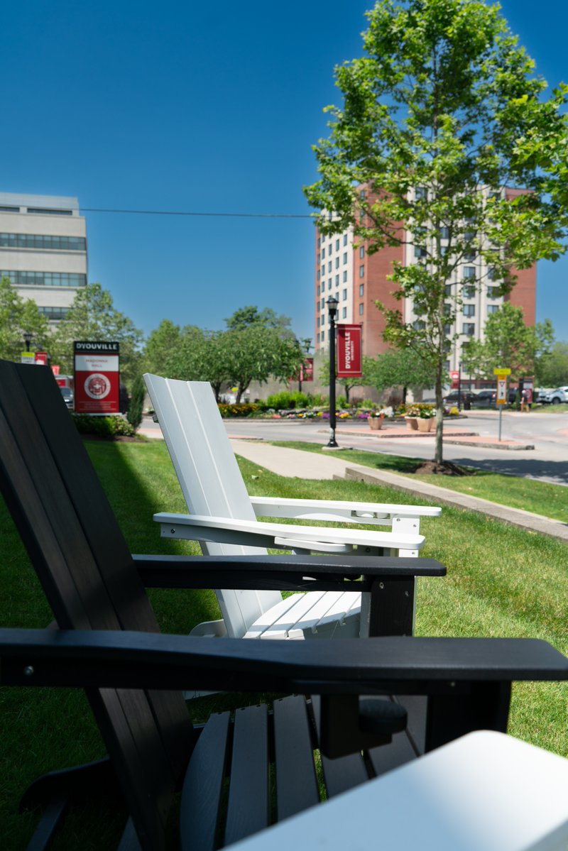 DYouville's tweet photo. Summer mode on campus ☀️ 😎 💐  (just missing some more Saints) https://t.co/Ns5Q5Y08aE