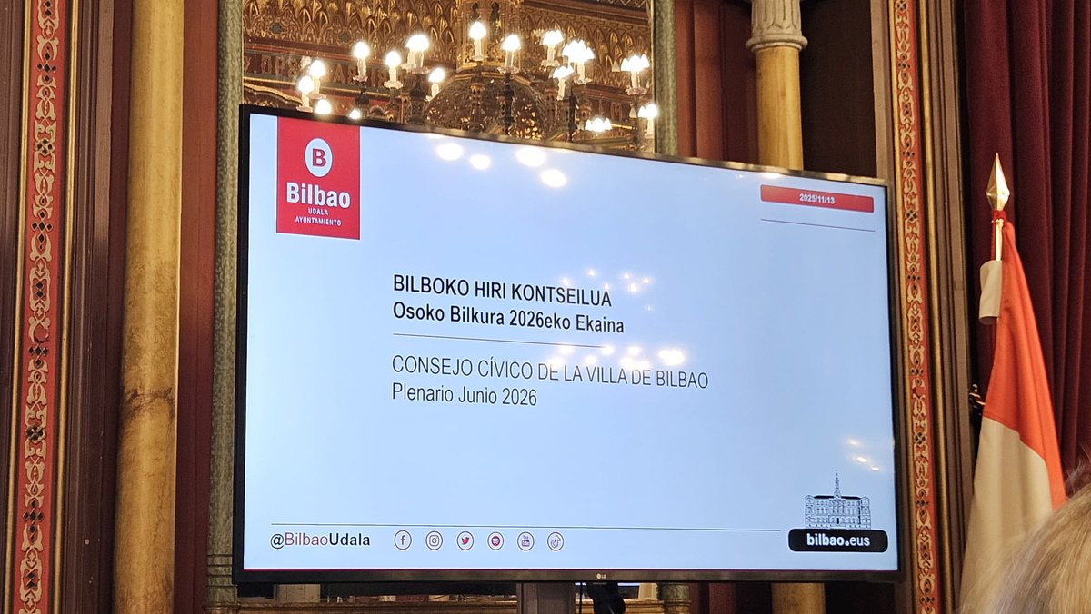 hirukide's tweet photo. Gaur Bilbo Hiriko Kontseilu Zibikoan parte hartu dugu. Hiriaren etorkizunerako lehentasunen artean, etxebizitza, erronka demografikoa eta gizarte-kohesioa nabarmentzen dira. 

Hirukidetik #familiak etorkizuneko estrategia horren parte izatea defendatzen jarraituko dugu. https://t.co/FJ3rzVwxjo